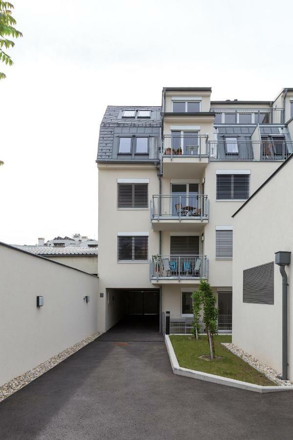 Potzmann * Vienna