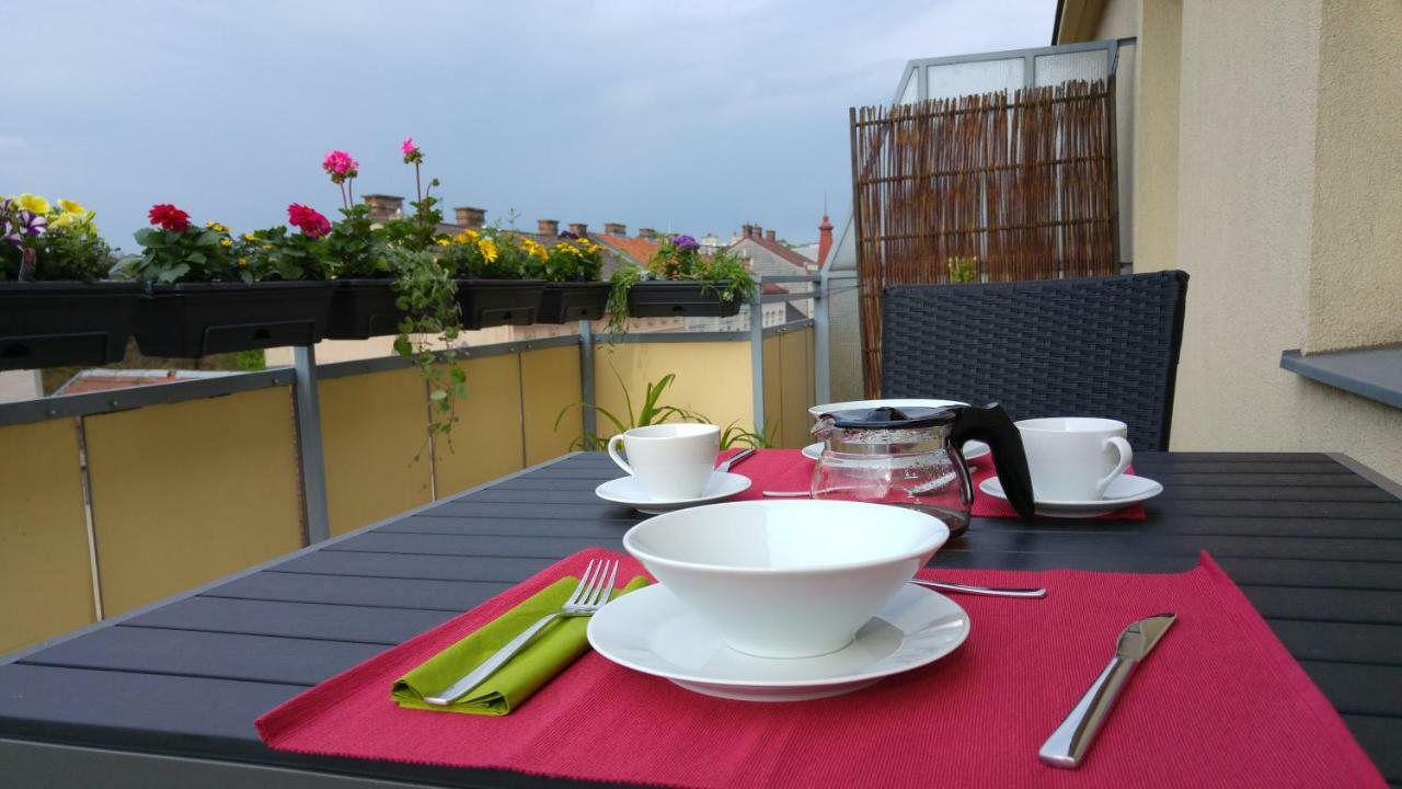Visit * Wien