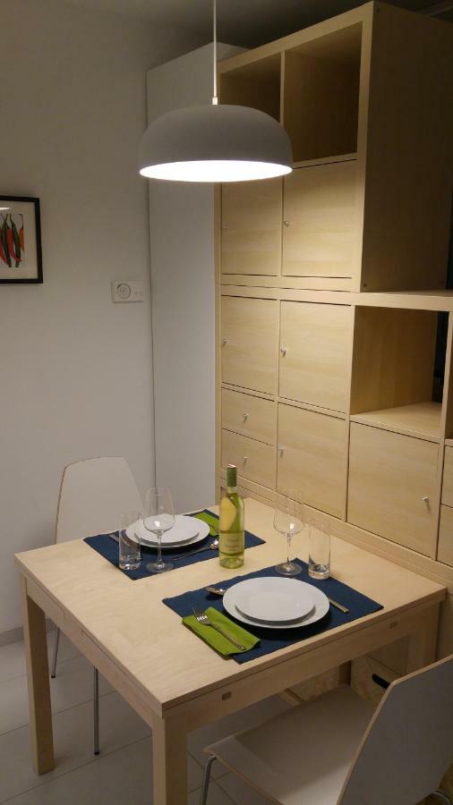 Visit Apartment *