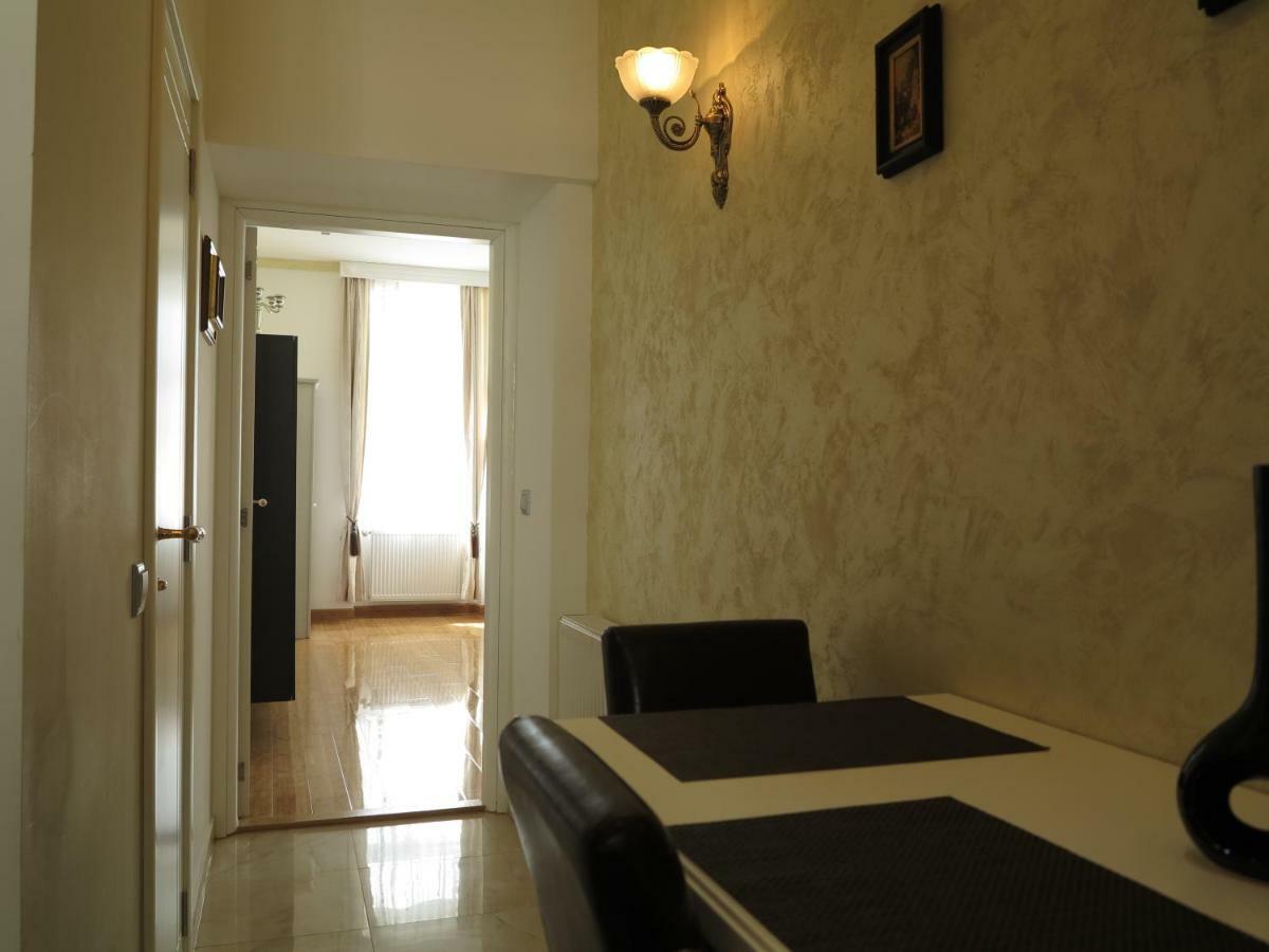 Apartment Small Luxury Kapitol *