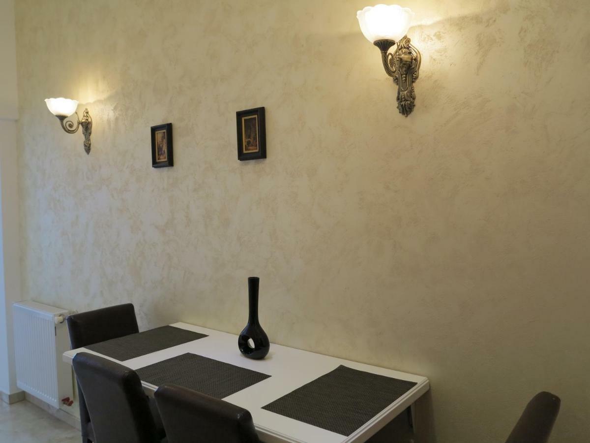 Apartment Small Luxury Kapitol