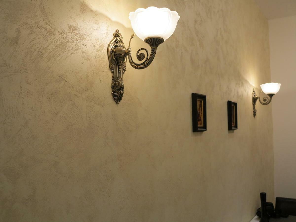Small Luxury Kapitol Apartment