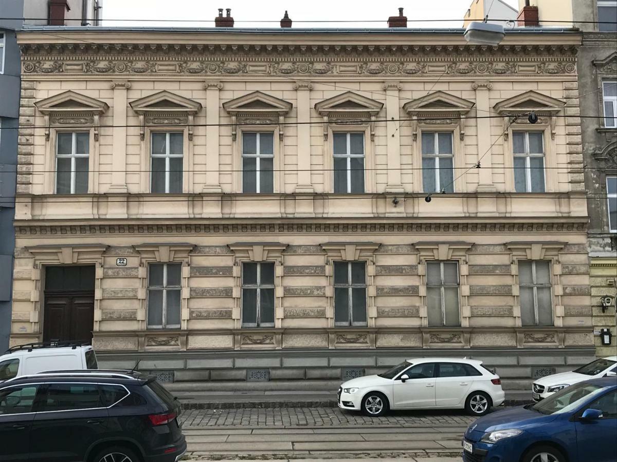 88m² Grosses Im 1. Stock Appartamento *