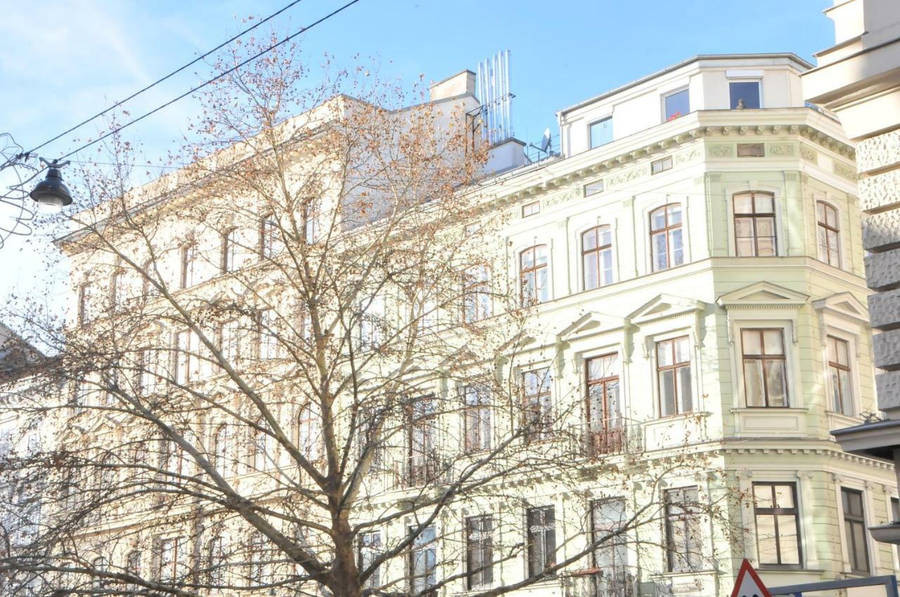 Charming Center City Apartment Wien