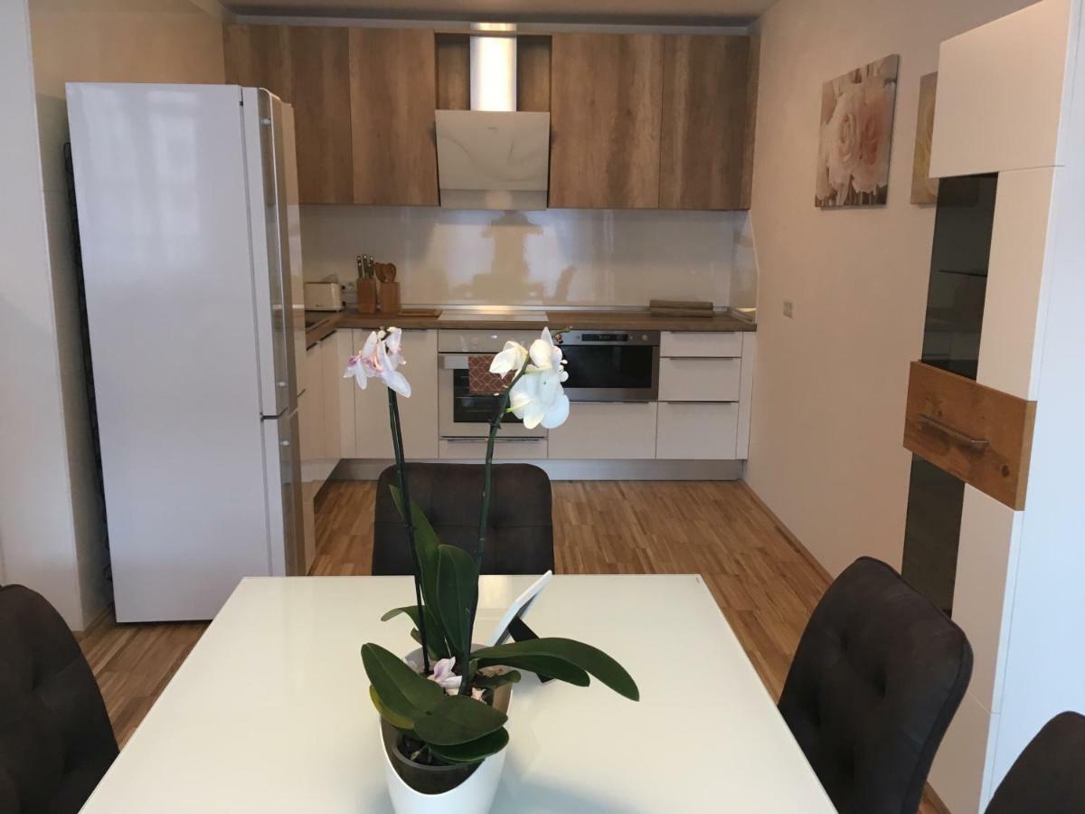 New Stylish Apartment *