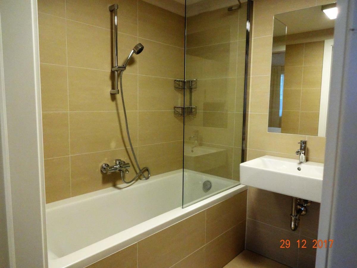 Top Location Mariahilf 46 Apartment *