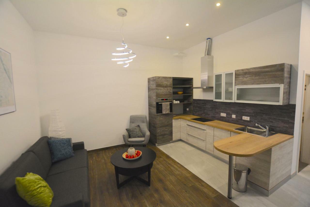 Apartment Prater & Center Mit Eigener Terrasse *