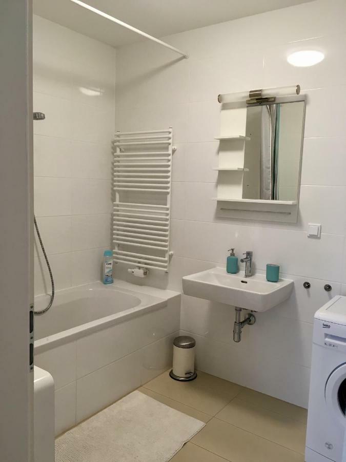 Hauptbahnhof 4 Apartment *