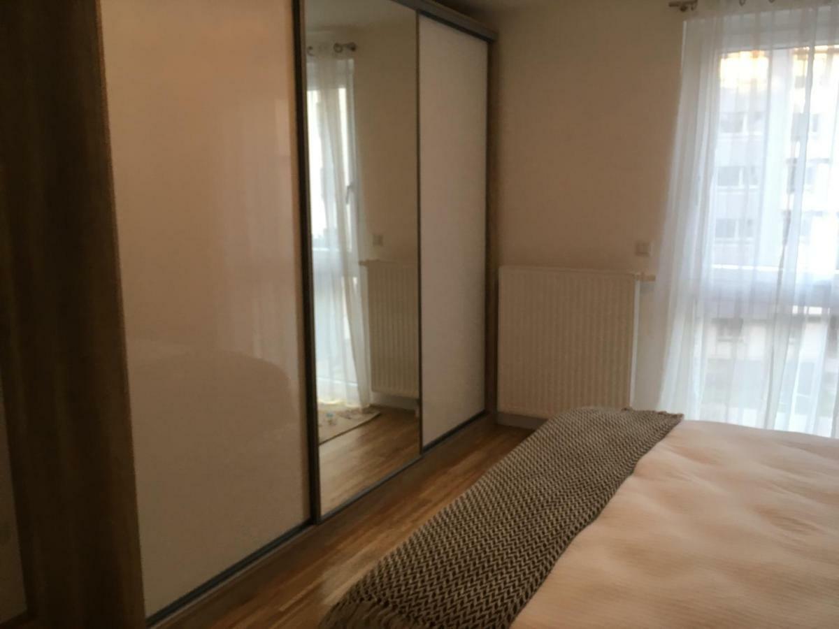 Apartment White Vintage Park View Wien