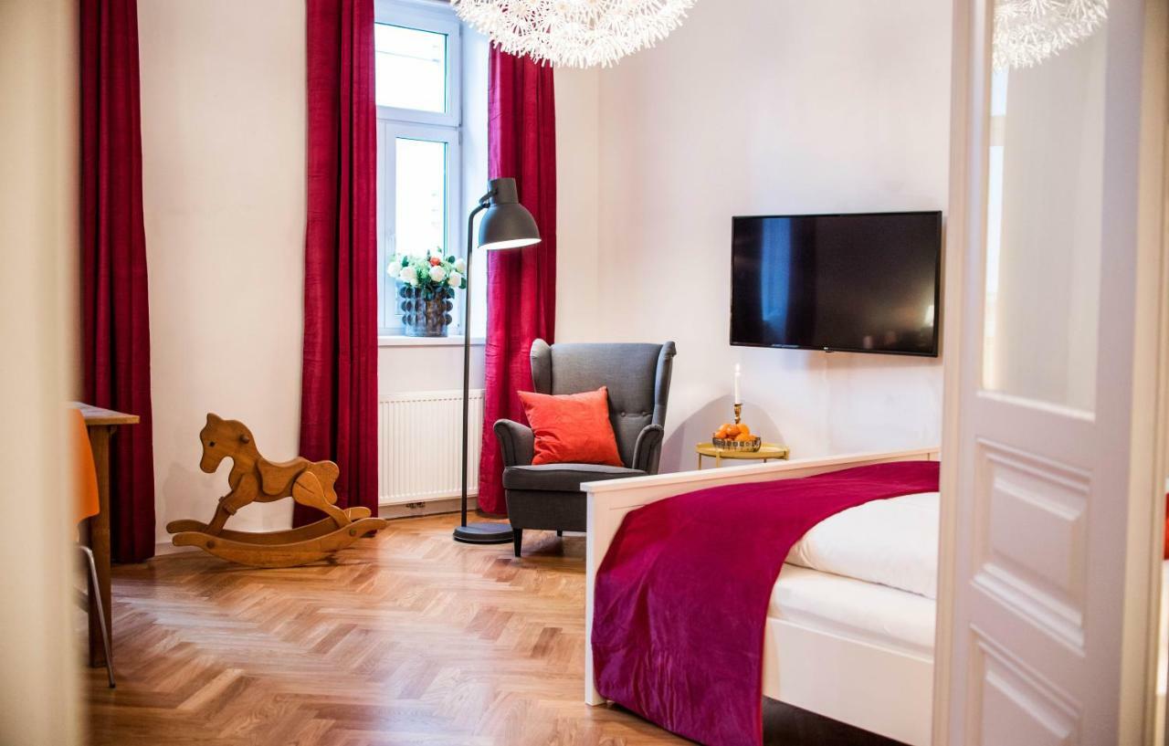 Leuhusen Orange Apartment Vienna