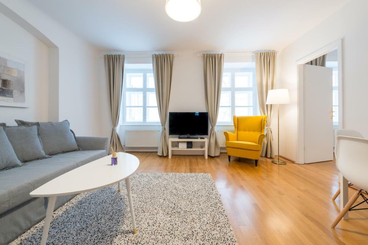 Beautiful Inner City Apartment Vienna