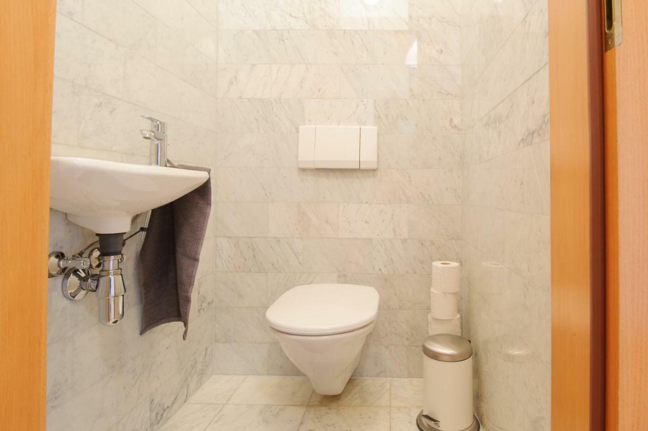 Living - Rathaus Apartment Vienna