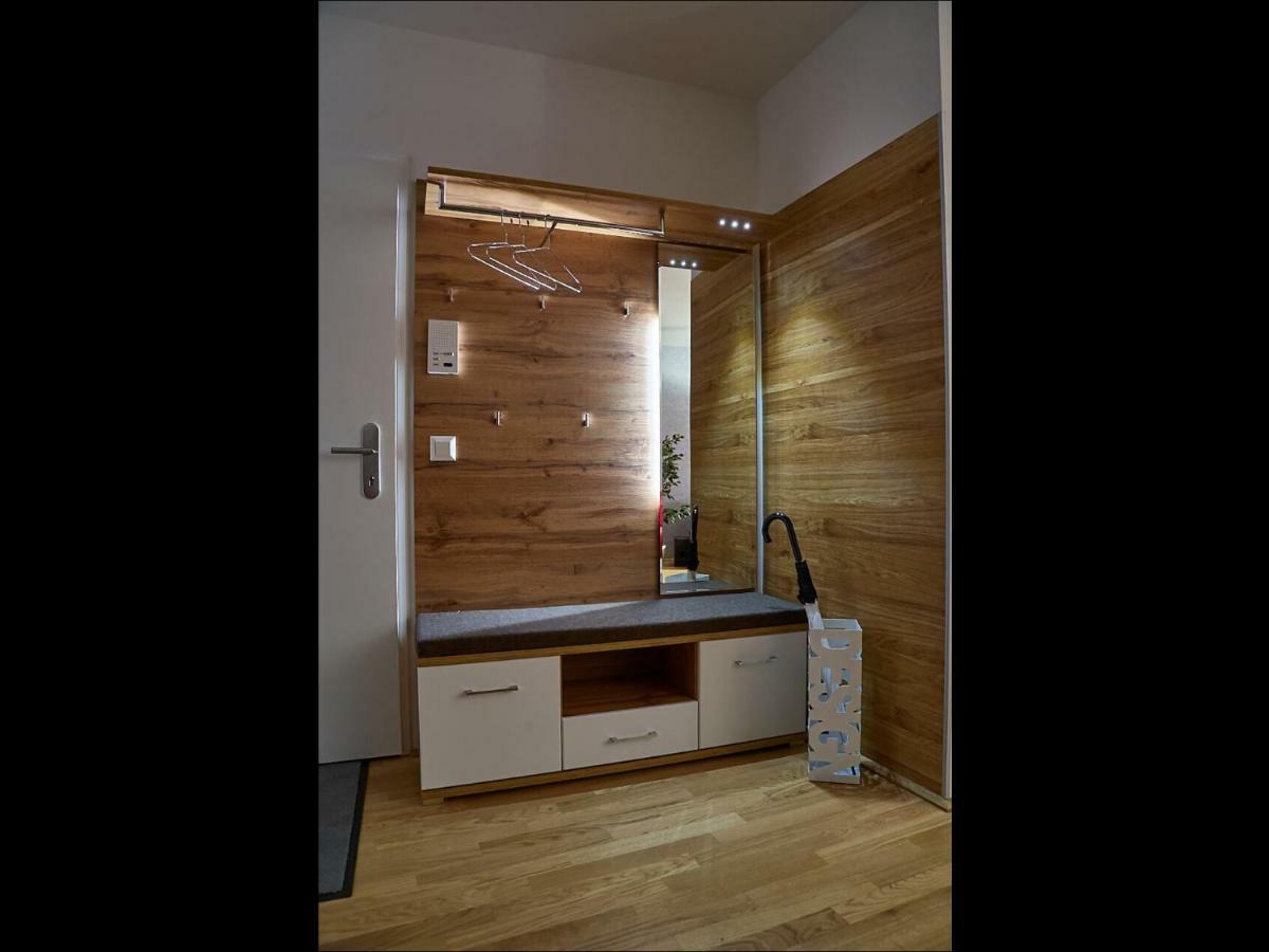 Place Apartment