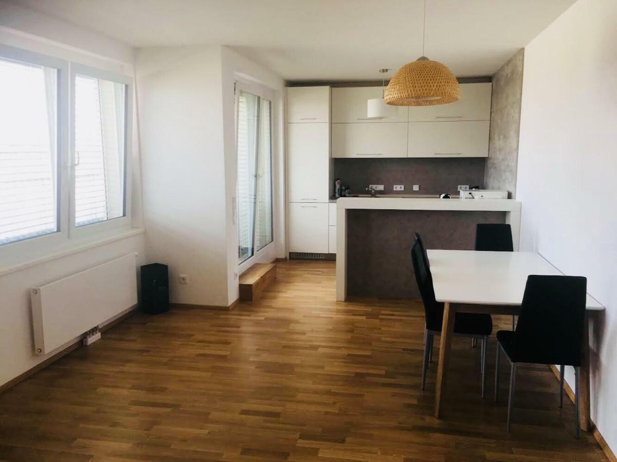 Hauptbahnhof 5 Apartment