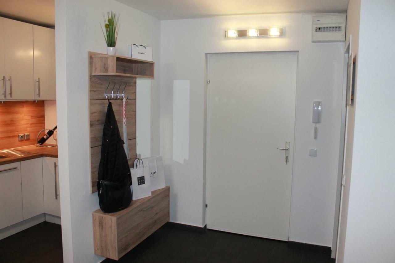 Urban-style Apartment