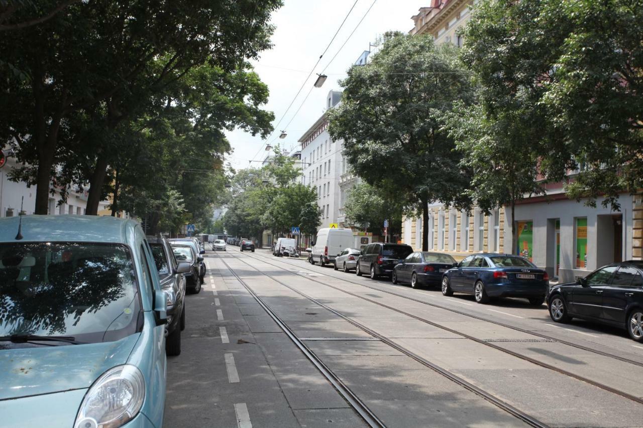 Casa Nostra - Ruhige Stadtwohnung Mit Balkon Apartamento