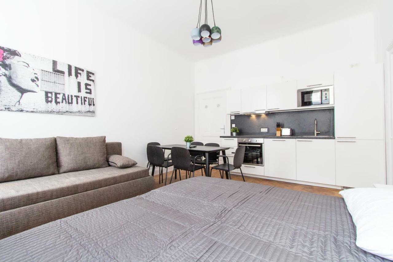 Design I Contactless Check-in Apartment Vienna