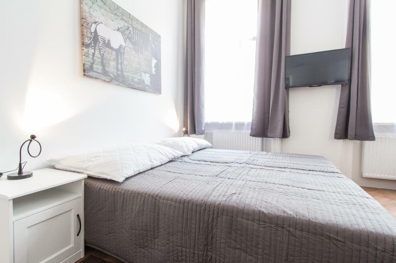 Apartment Design I Contactless Check-in *