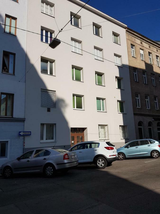 Apartment Excellent 2 Bed 12 Mins From Center Vienna
