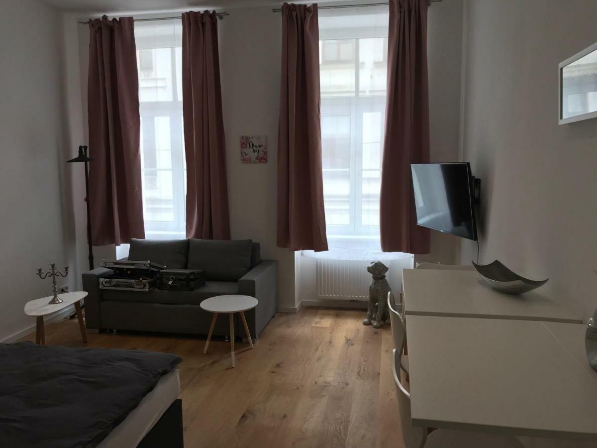 New Center * Vienna