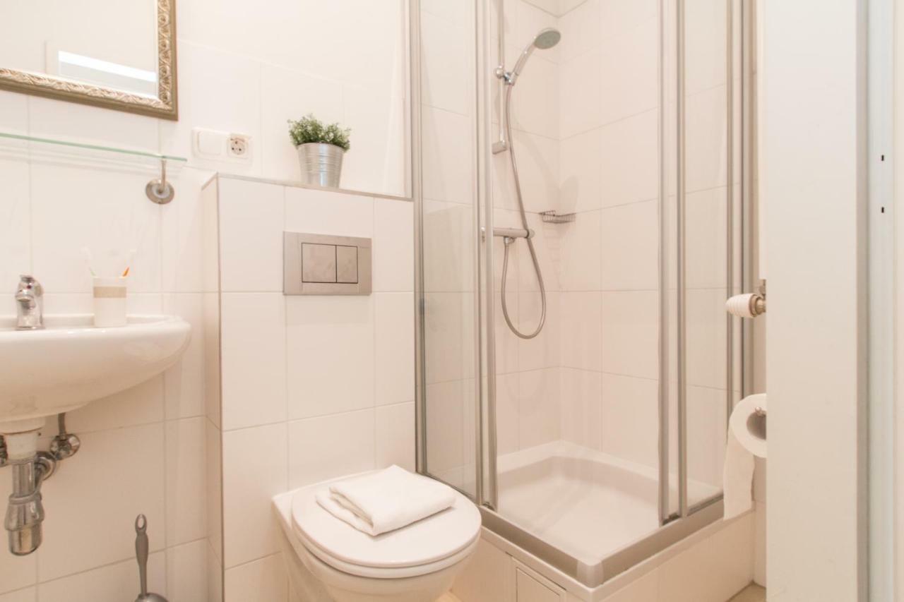 Design I Contactless Check-in Apartment Vienna