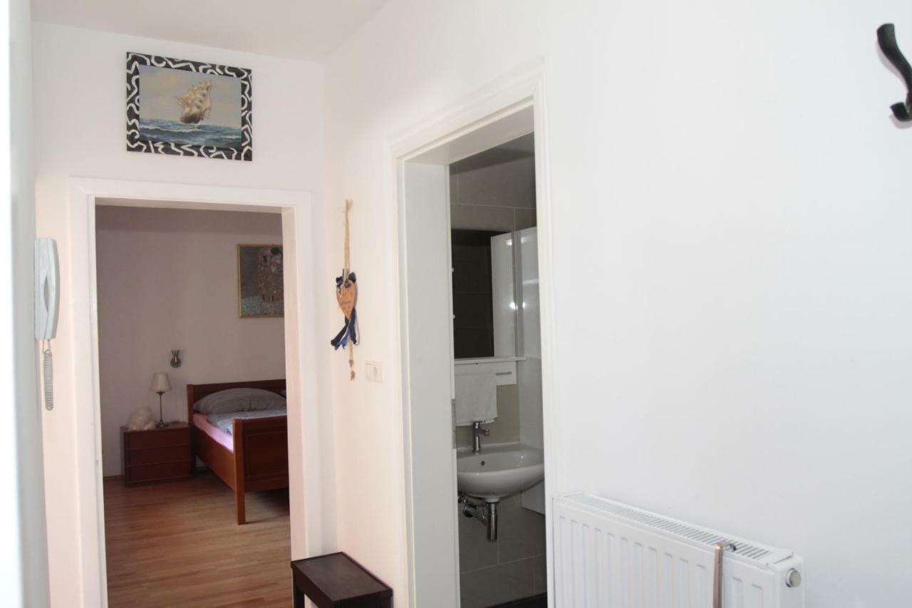 Apartment Stay-in 23