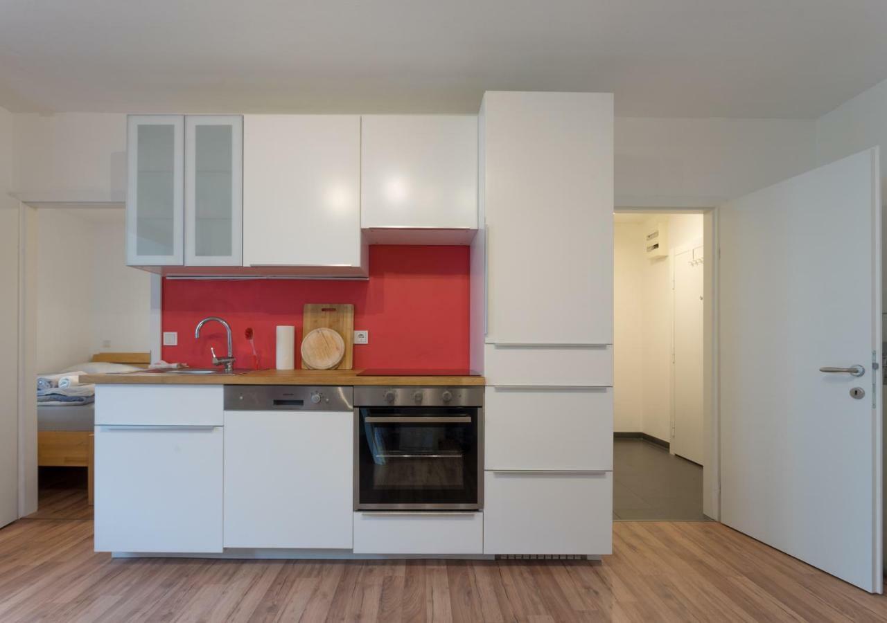 Apartment Spacious With Balcony Vienna