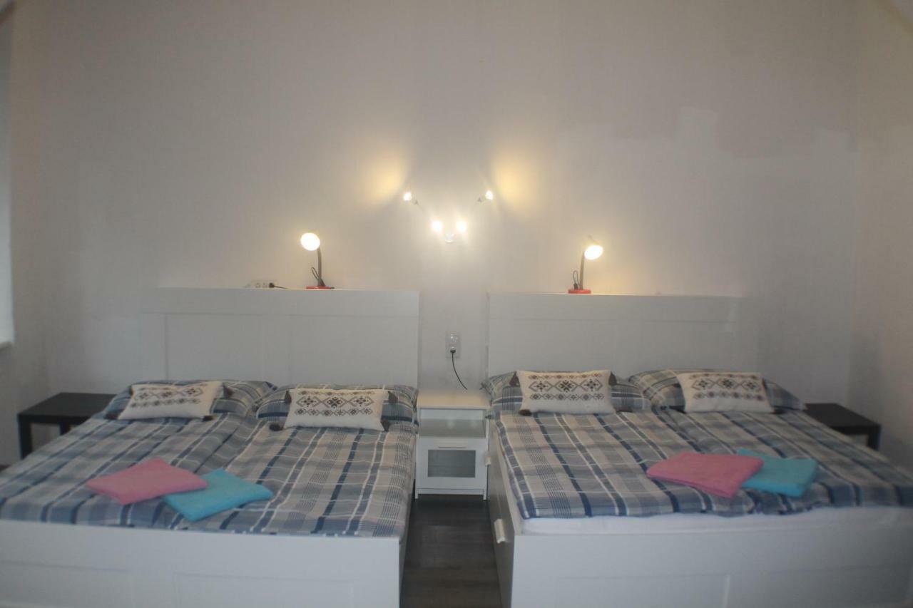 Pazmaniten Apartment