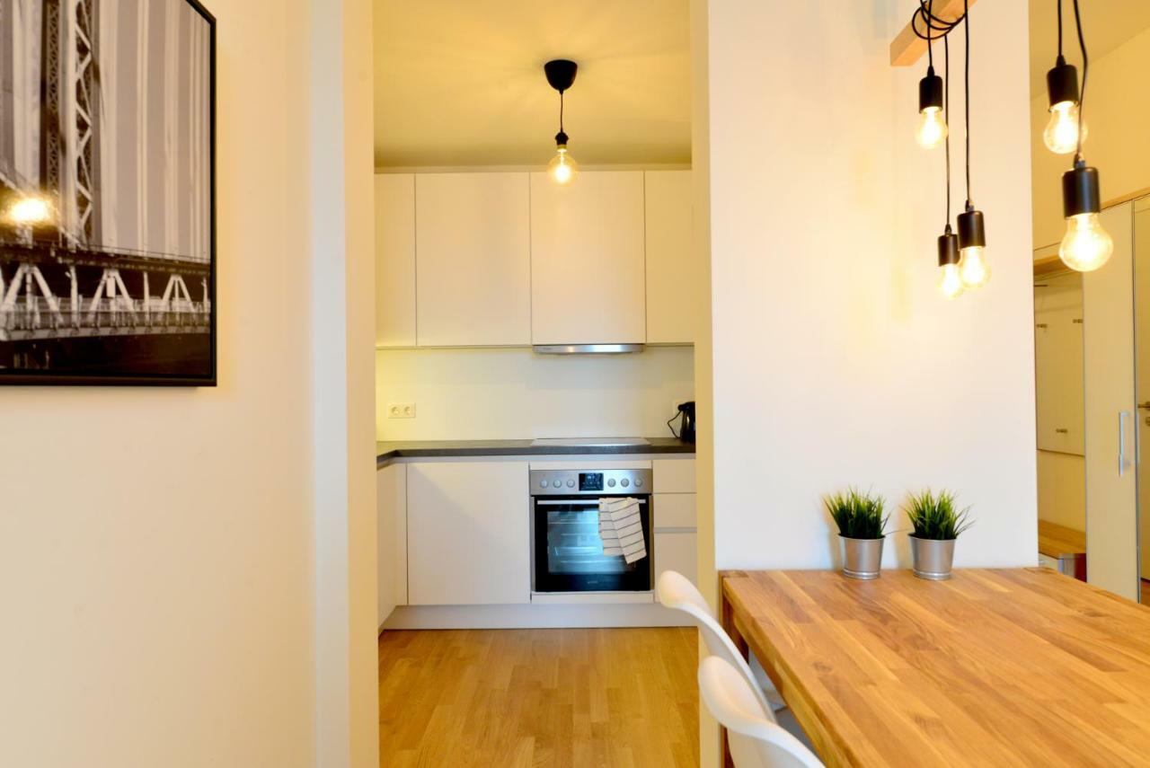 Self-check-in With View & Free Parking Apartment
