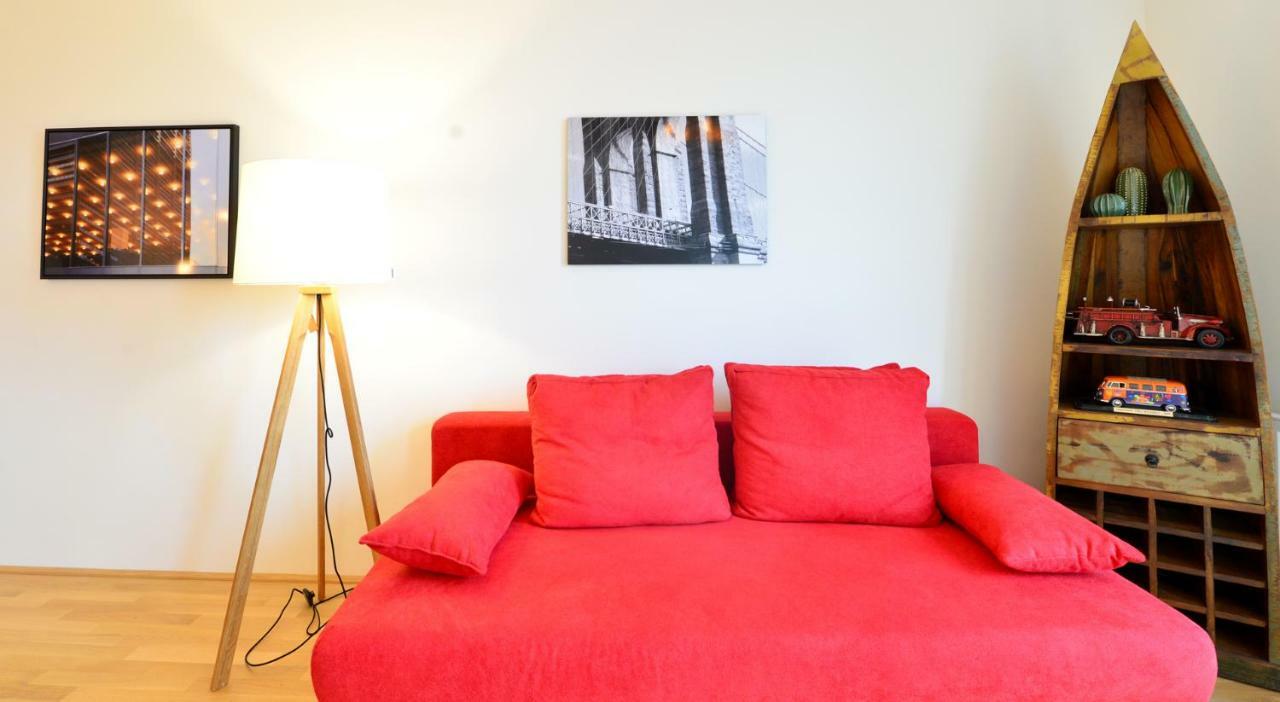 Self-check-in With View & Free Parking Apartment *
