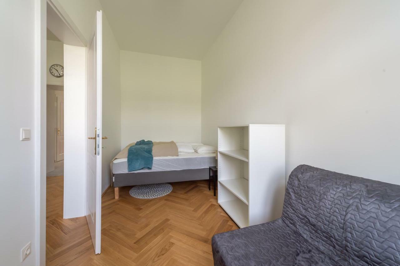Wallenstein - Contactless Check In Apartment Vienna