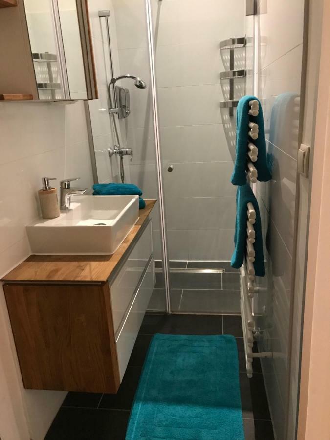 Neu Renovierte * Vienna