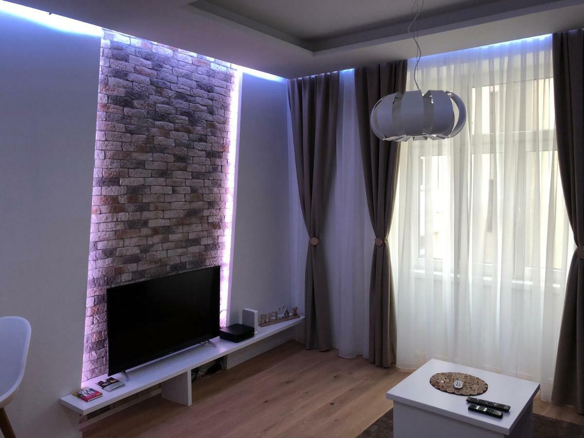 Premium Apartment