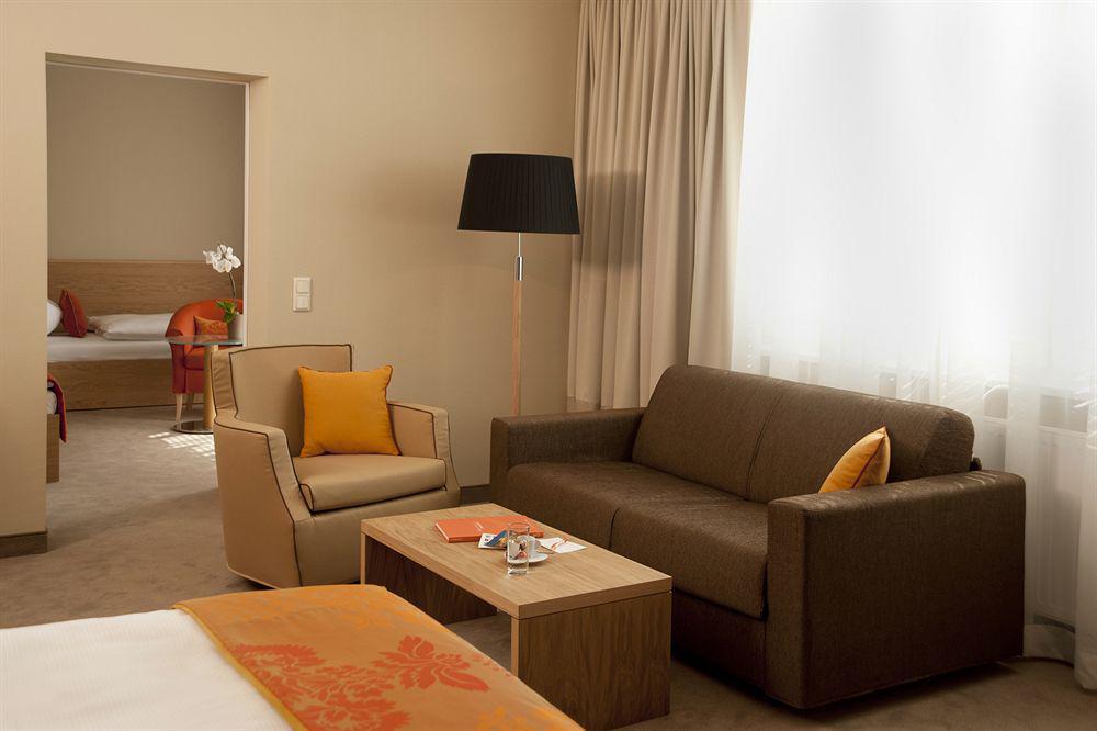 Henriette Stadthotel Hotel 4*