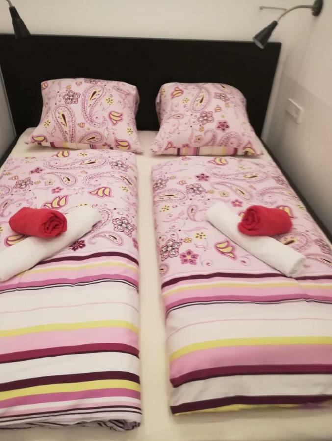 Apartment, Modern Und Neu Renoviert Vienna