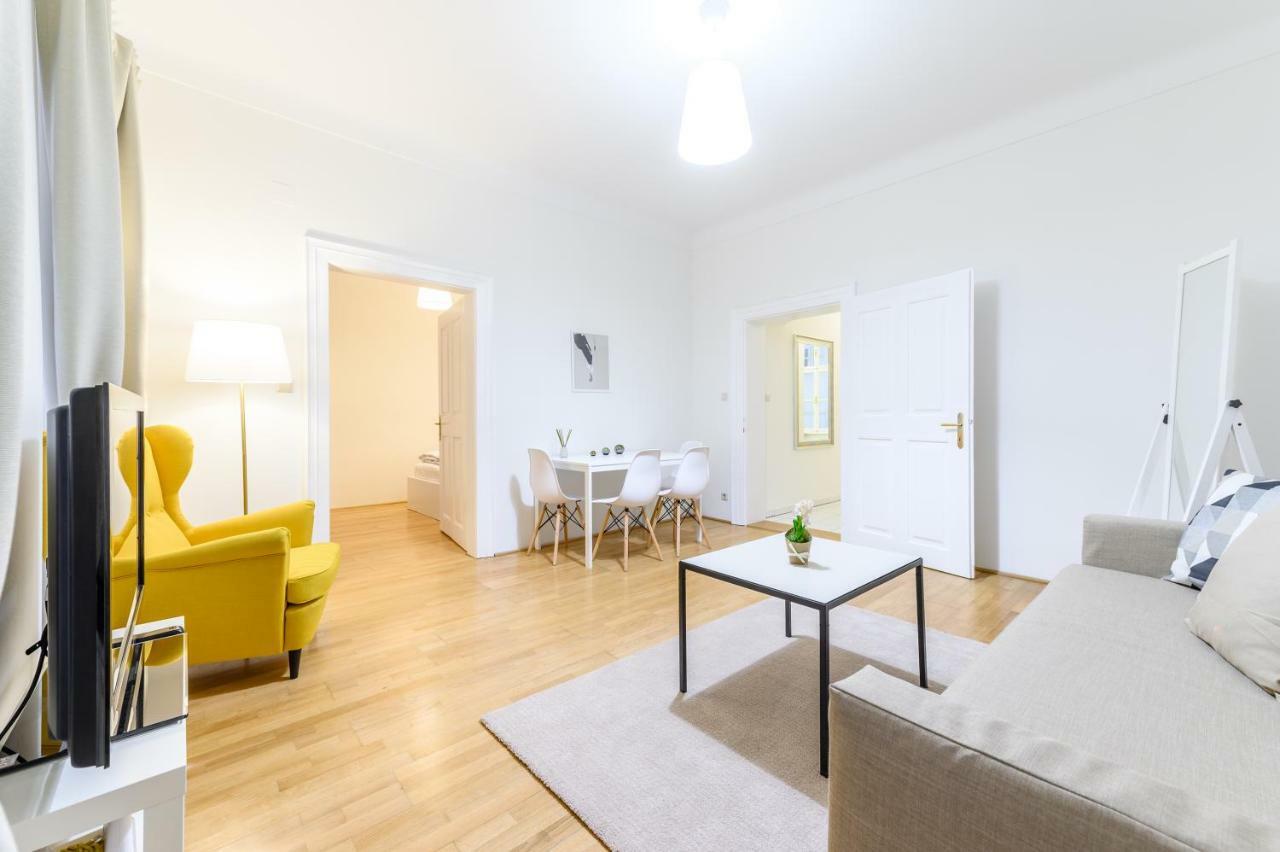Beautiful Inner City Apartment