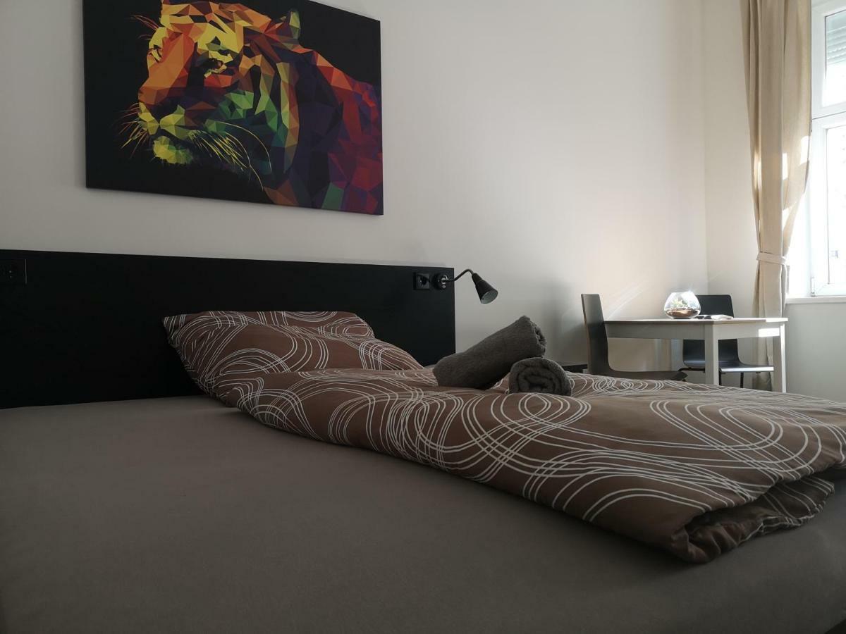 Apartment, Modern Und Neu Renoviert * Vienna