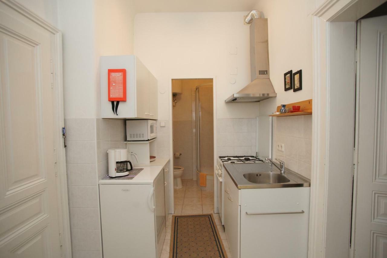 Apartment Freundliches Mit Innenhof-garten *