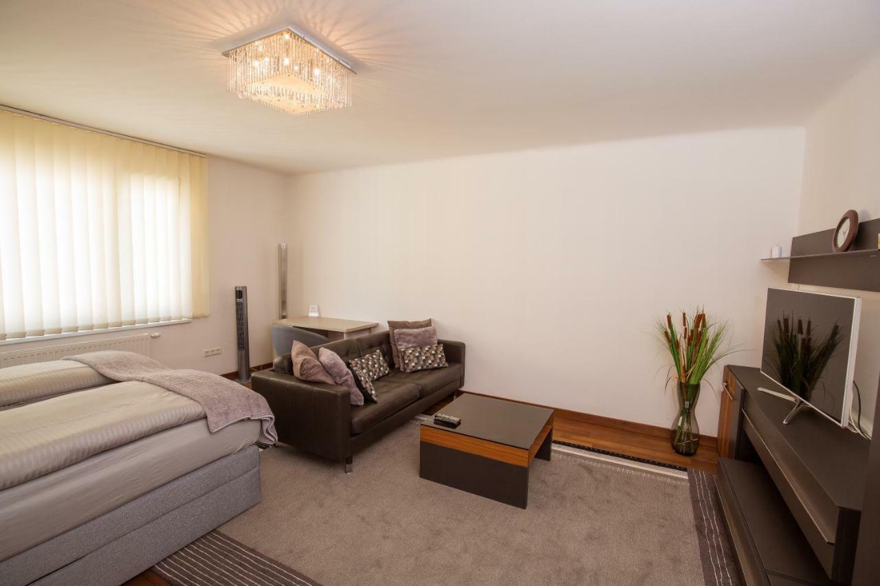 Apartment 1010 By Nikolax