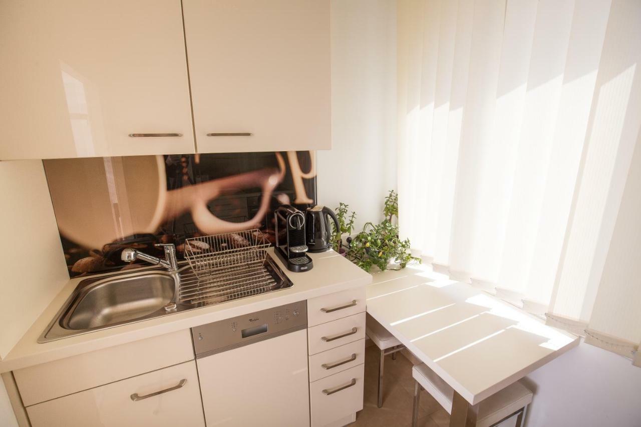1010 By Nikolax Apartment *