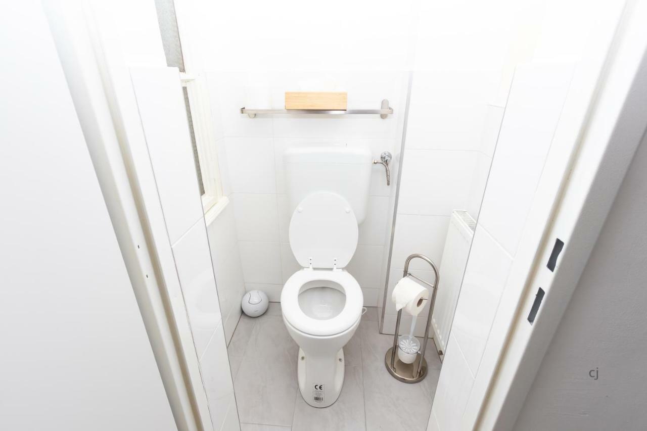 Radiant Premium - Messe * Viena