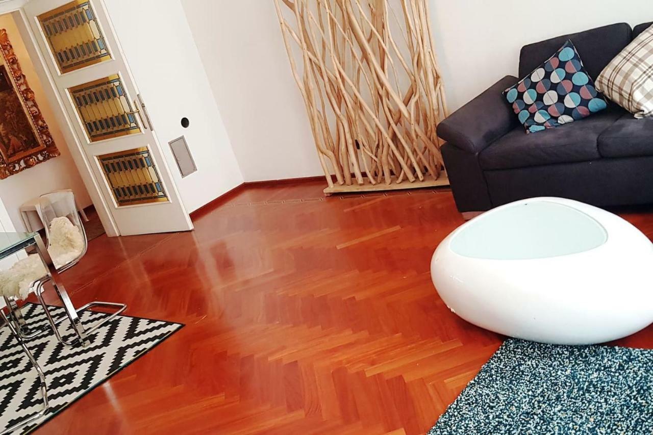 The Kolin Grand Downtown Apartamento
