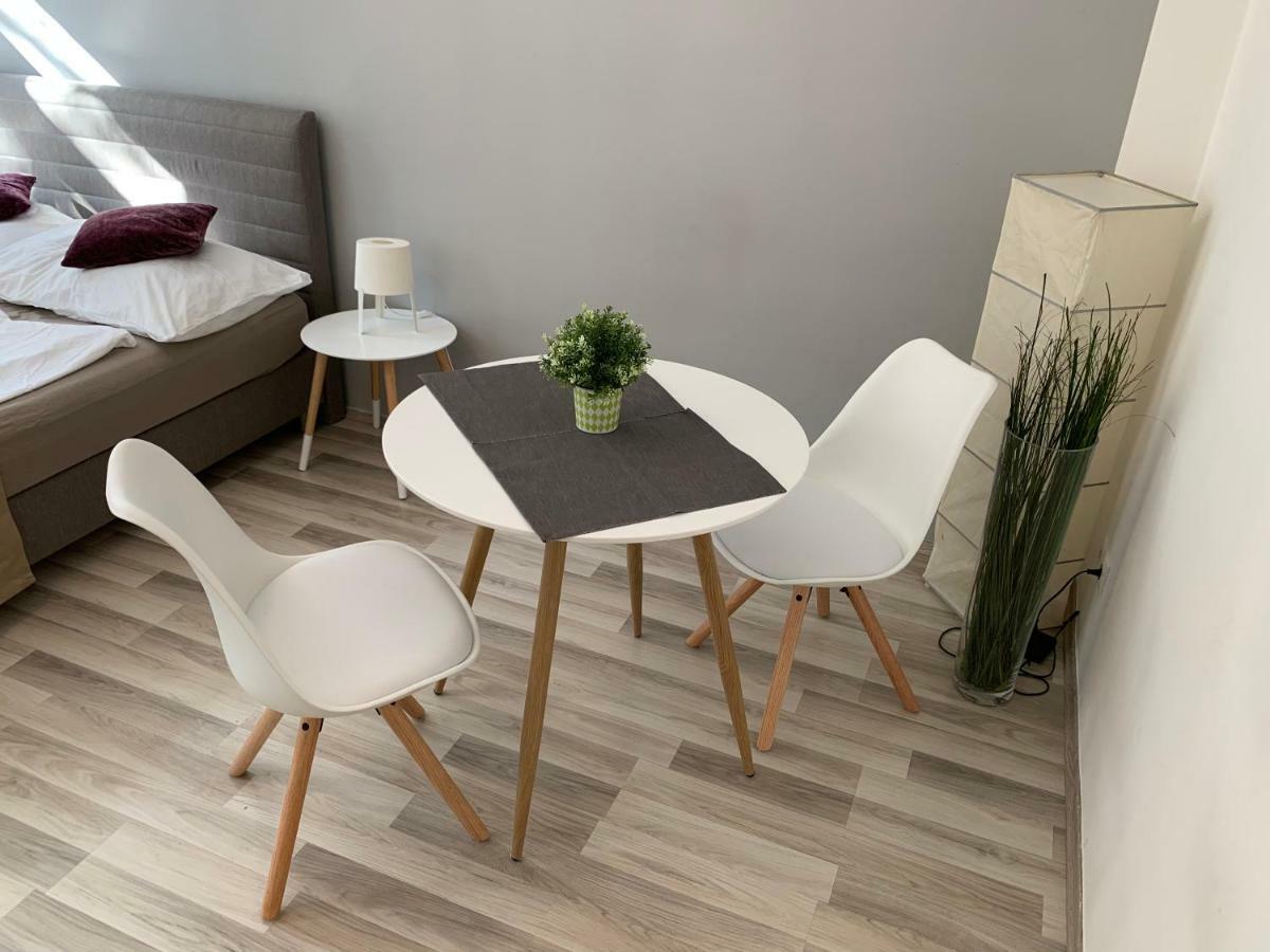 Apartment Schoenbrunn Vienna