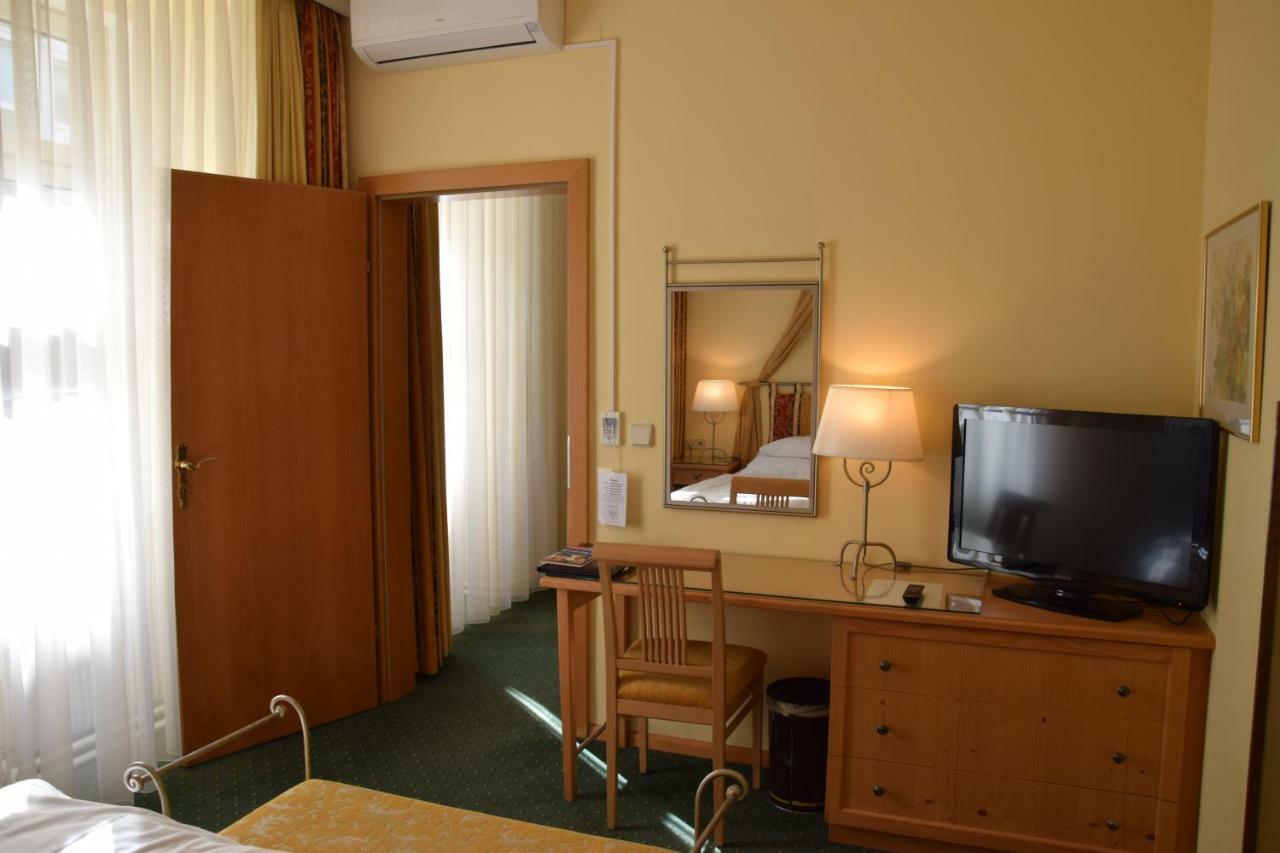 Jaeger - Family Tradition Since 1911 Hotel