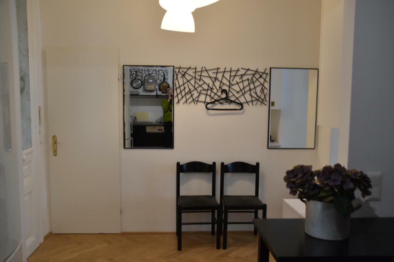 Apartment Lassalle Idylle Next To Fair, Un, Congress Hall, Of Economics *