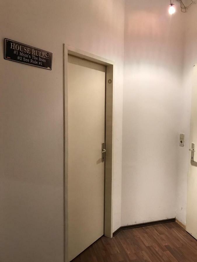 Homestay City Center Private With Shared Bathroom. Vienna