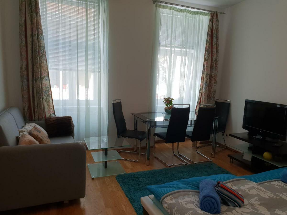 Apartment Nina *