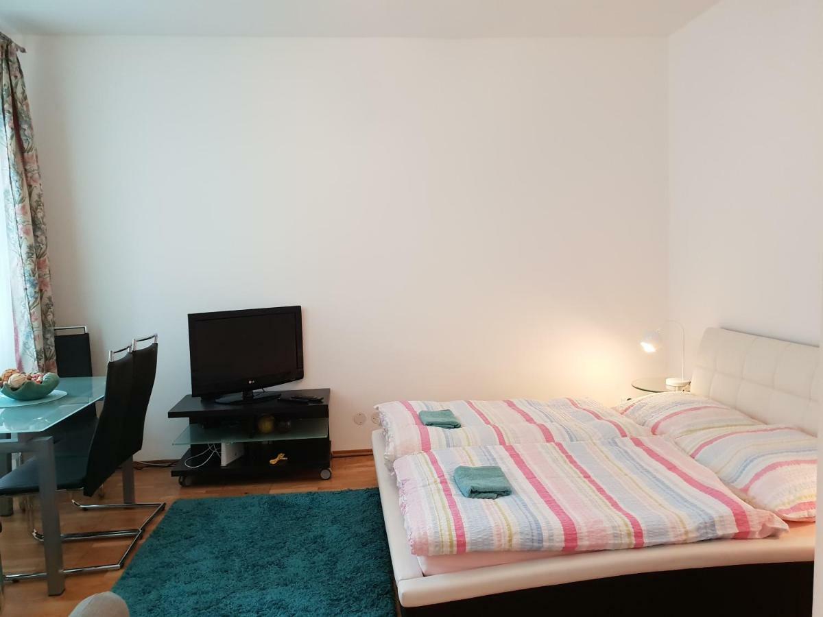 Nina Apartment