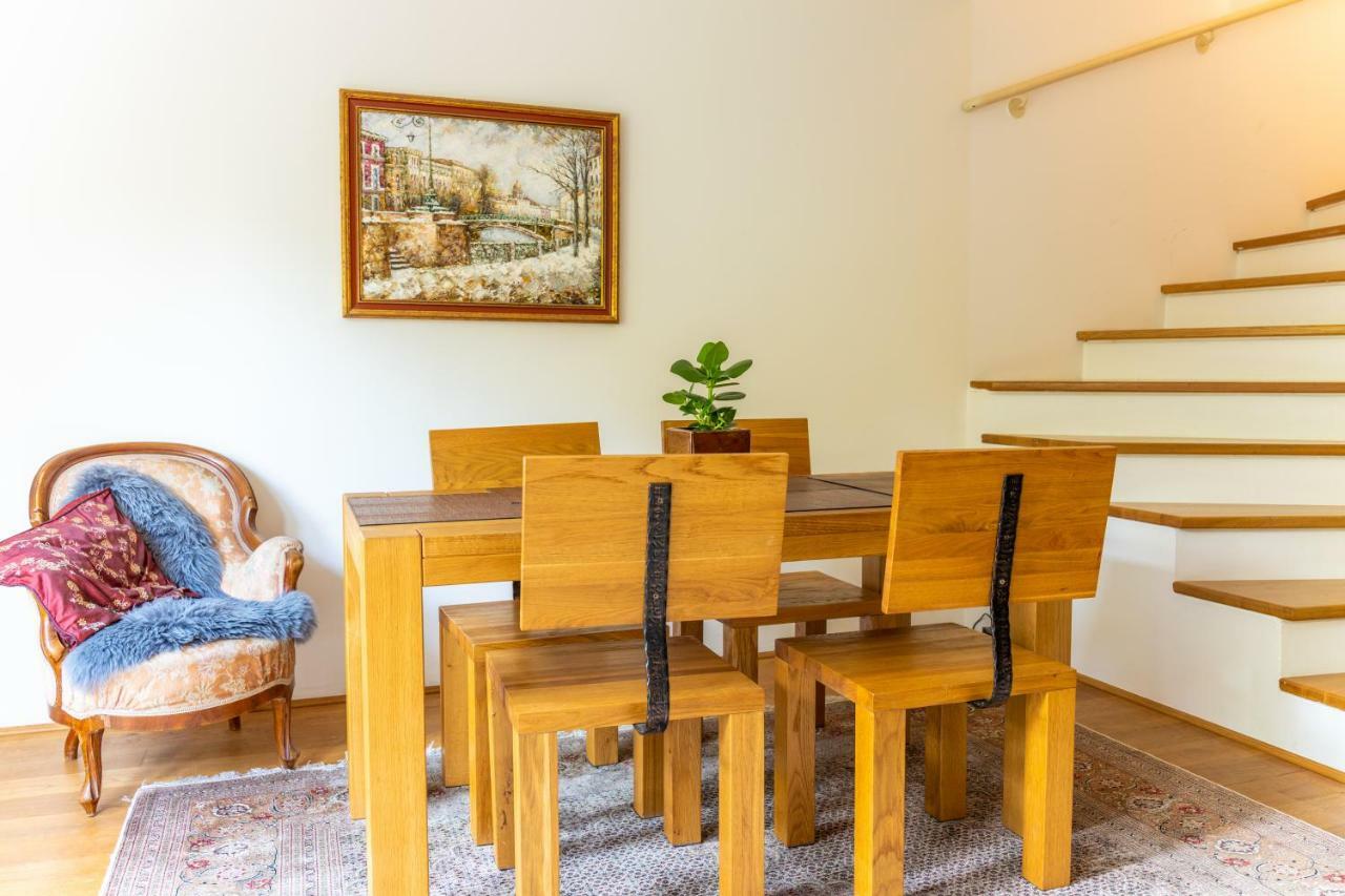 Privatunterkunft Town House Near Metro & Center Wien