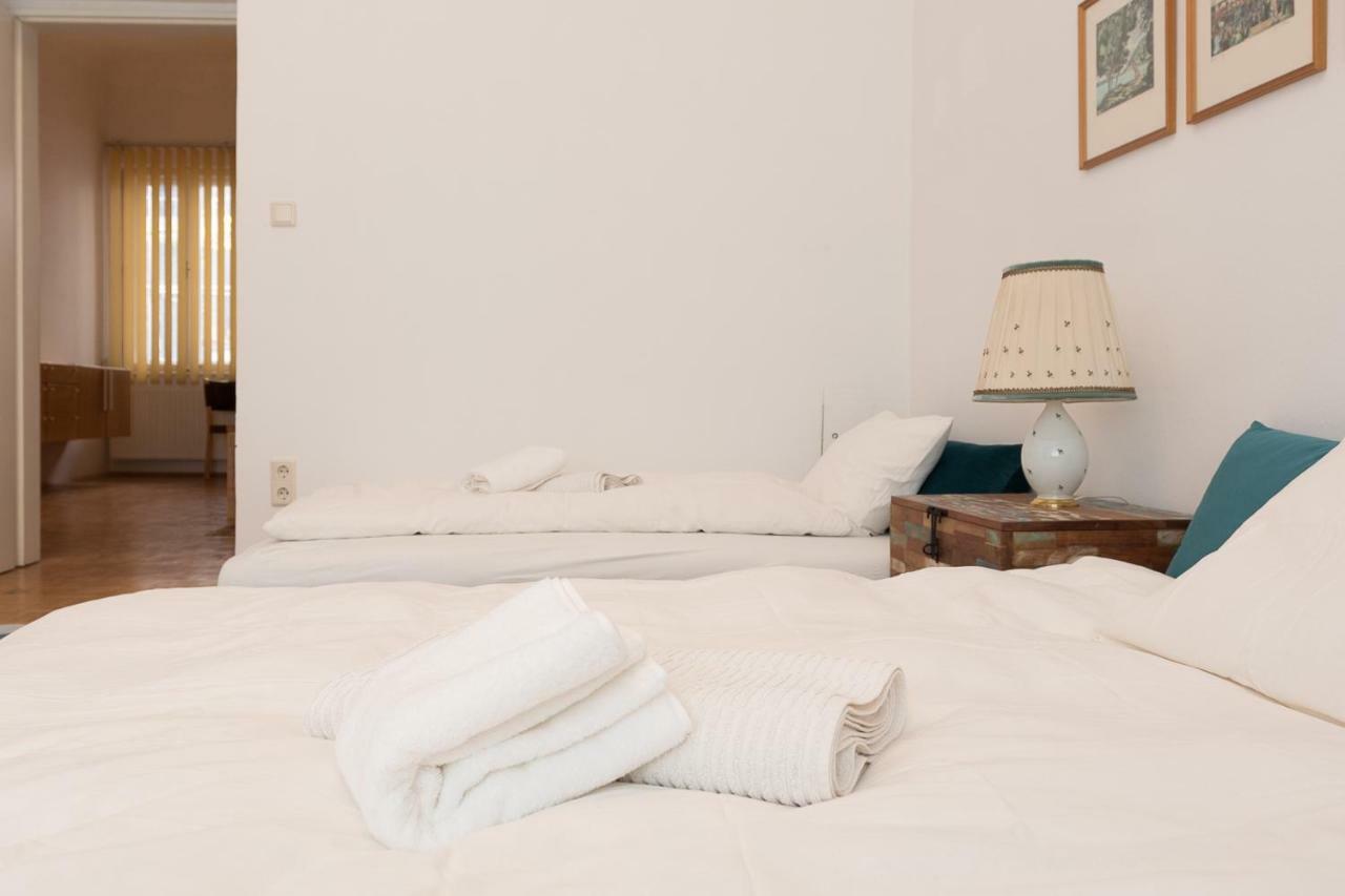 Vintage Design Apartment